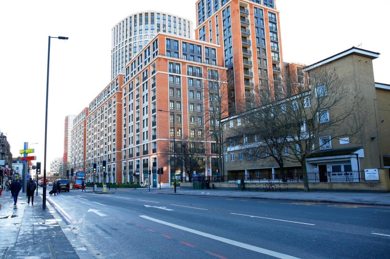 Отель Edgware Hub Лондон Экстерьер фото